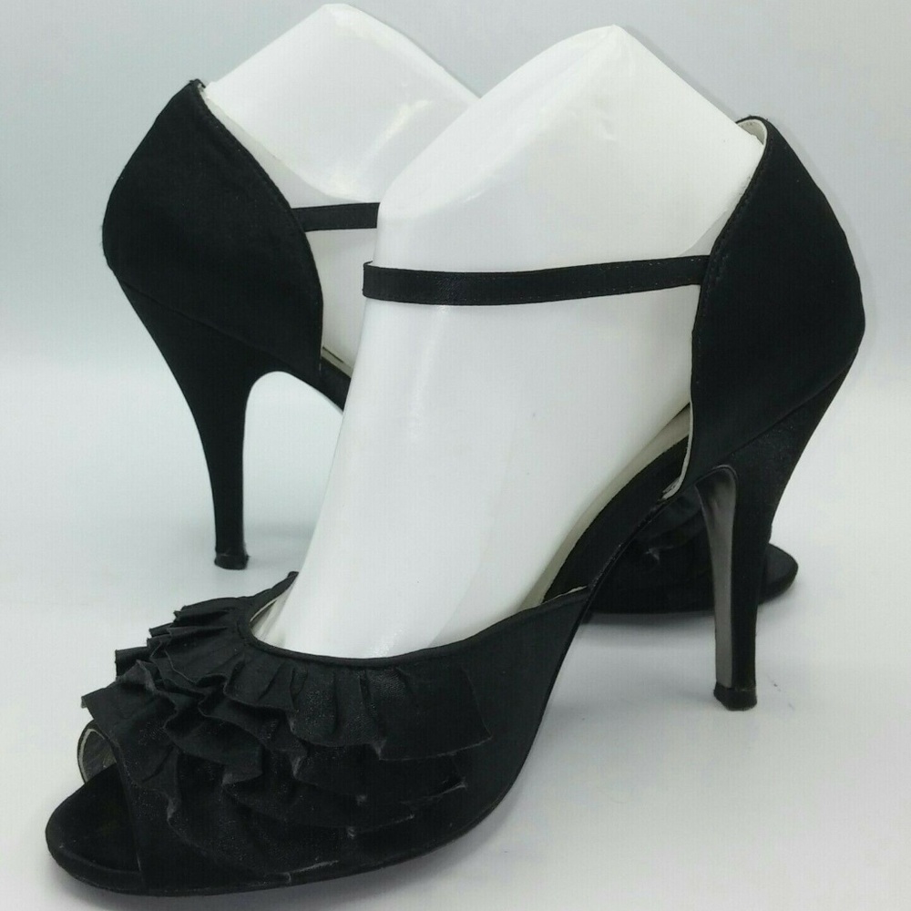 Steve Madden Black Satin Evening Sandal Party Pump